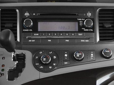 2014 Toyota Sienna L 7 Passenger