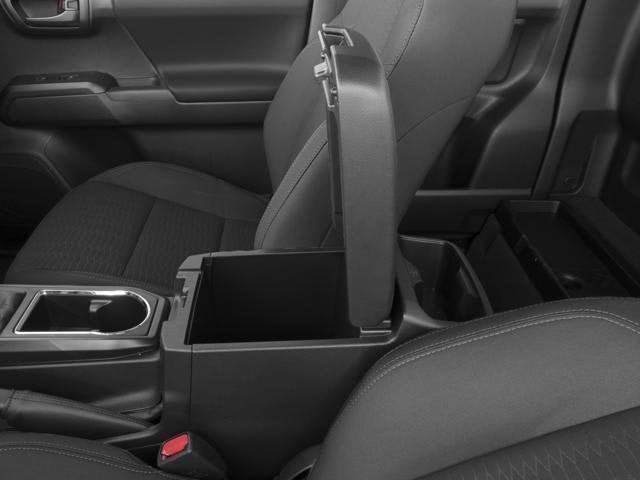 2016 Toyota Tacoma SR