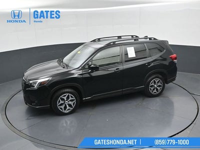 2023 Subaru Forester Premium