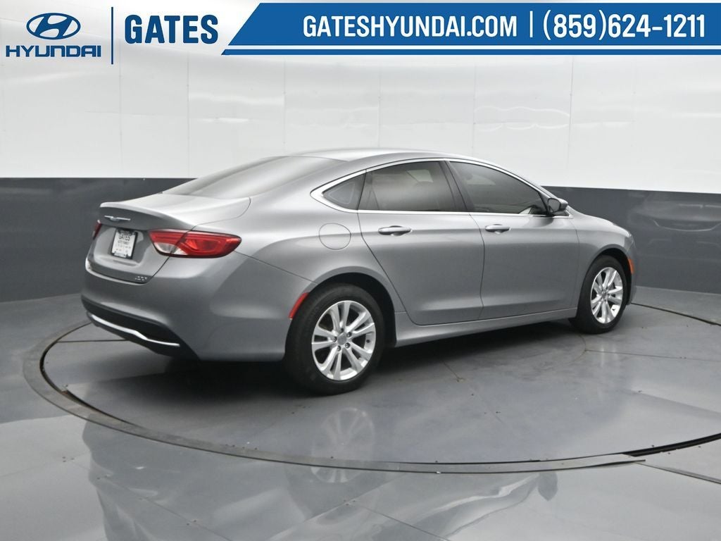 2016 Chrysler 200 Limited