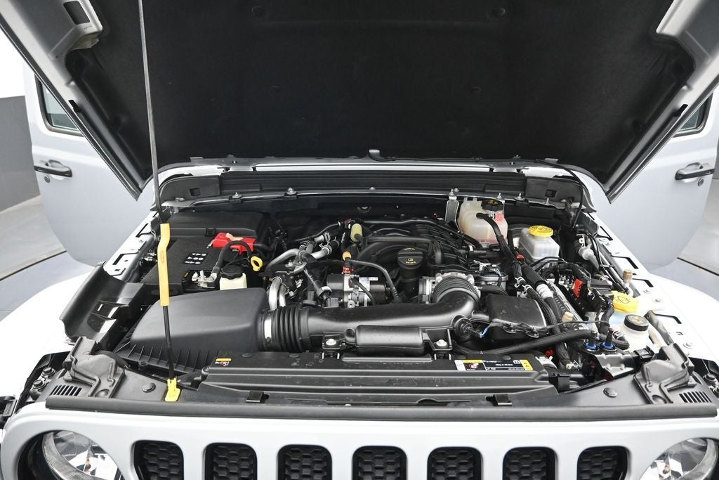 2022 Jeep Wrangler Unlimited Sahara Altitude