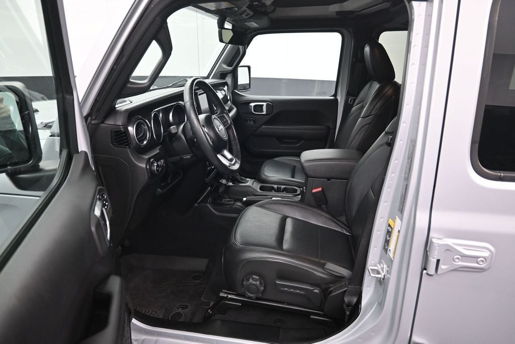2022 Jeep Wrangler Unlimited Sahara Altitude