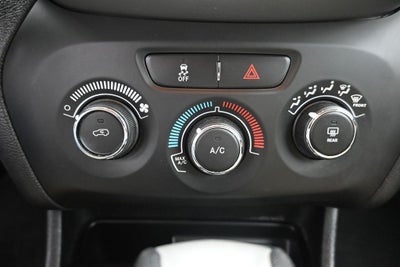 2016 Jeep Cherokee Sport
