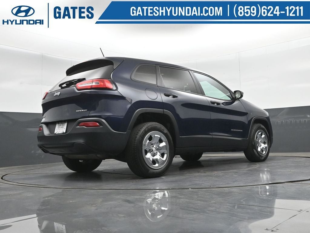 2016 Jeep Cherokee Sport