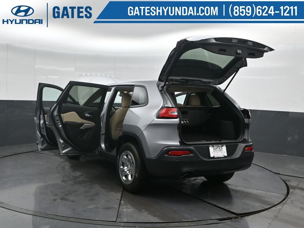 2017 Jeep Cherokee Sport