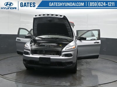 2017 Jeep Cherokee Sport