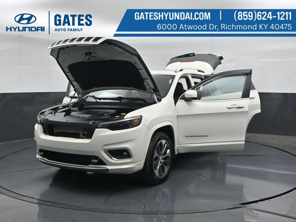 2019 Jeep Cherokee Overland