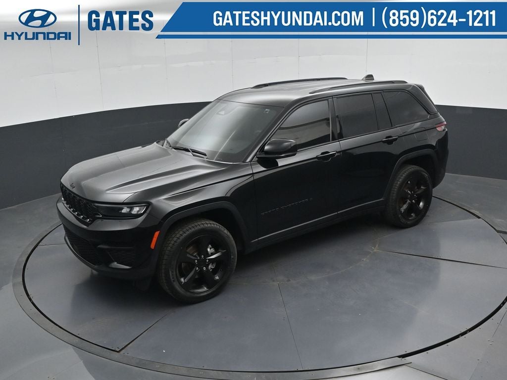 2023 Jeep Grand Cherokee Altitude