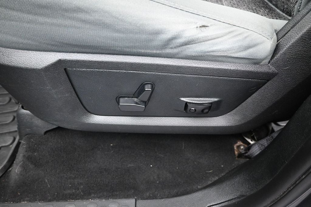 2018 RAM 1500 SLT