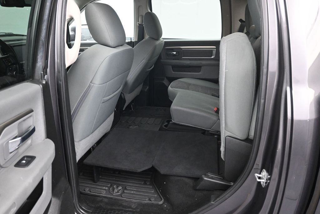 2018 RAM 1500 SLT