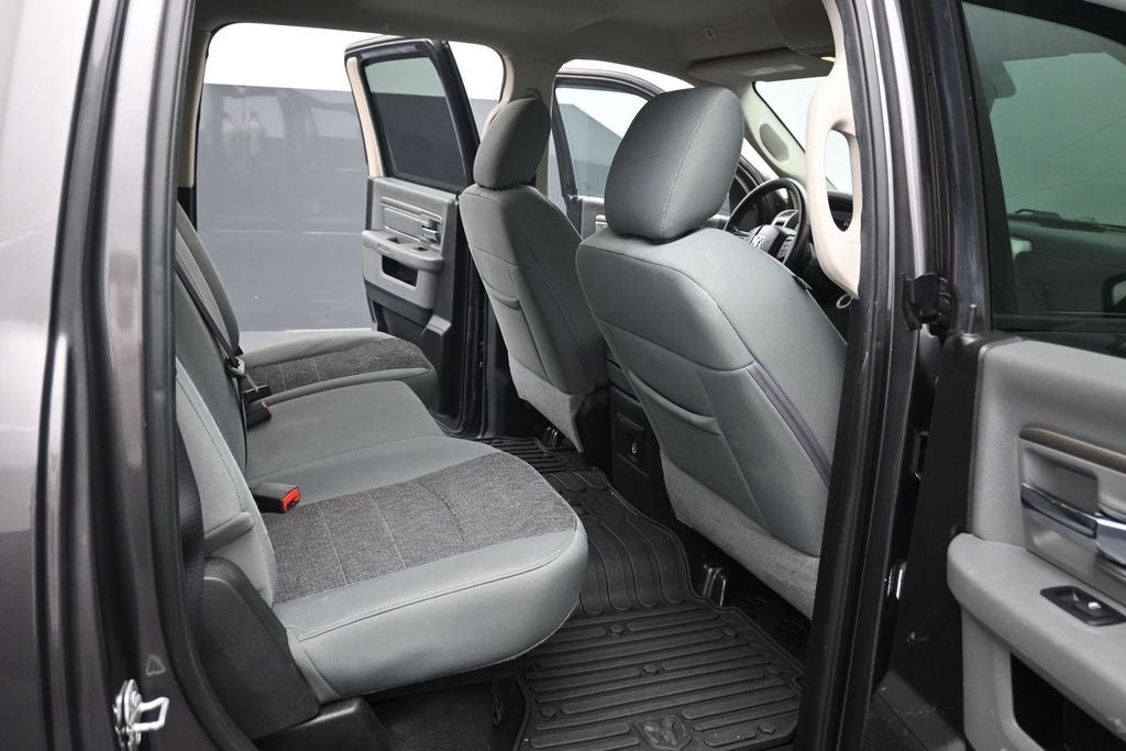 2018 RAM 1500 SLT
