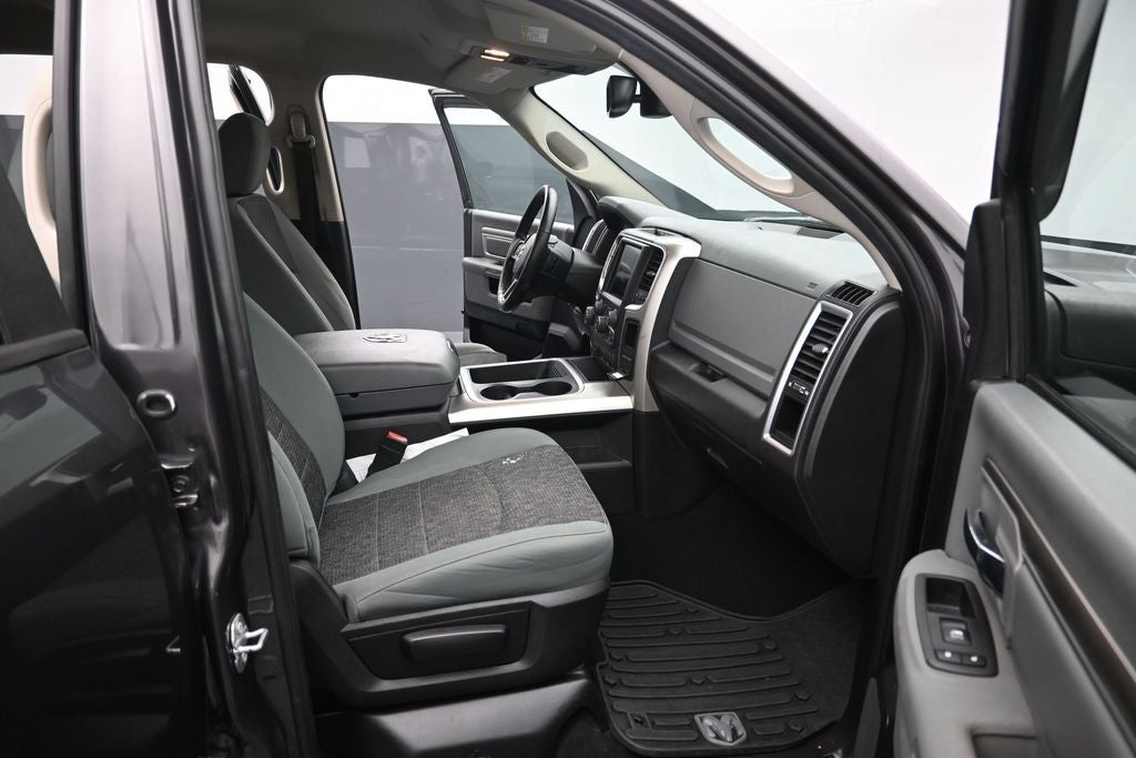 2018 RAM 1500 SLT