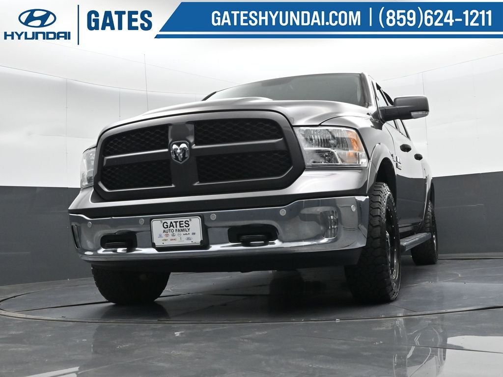 2018 RAM 1500 SLT