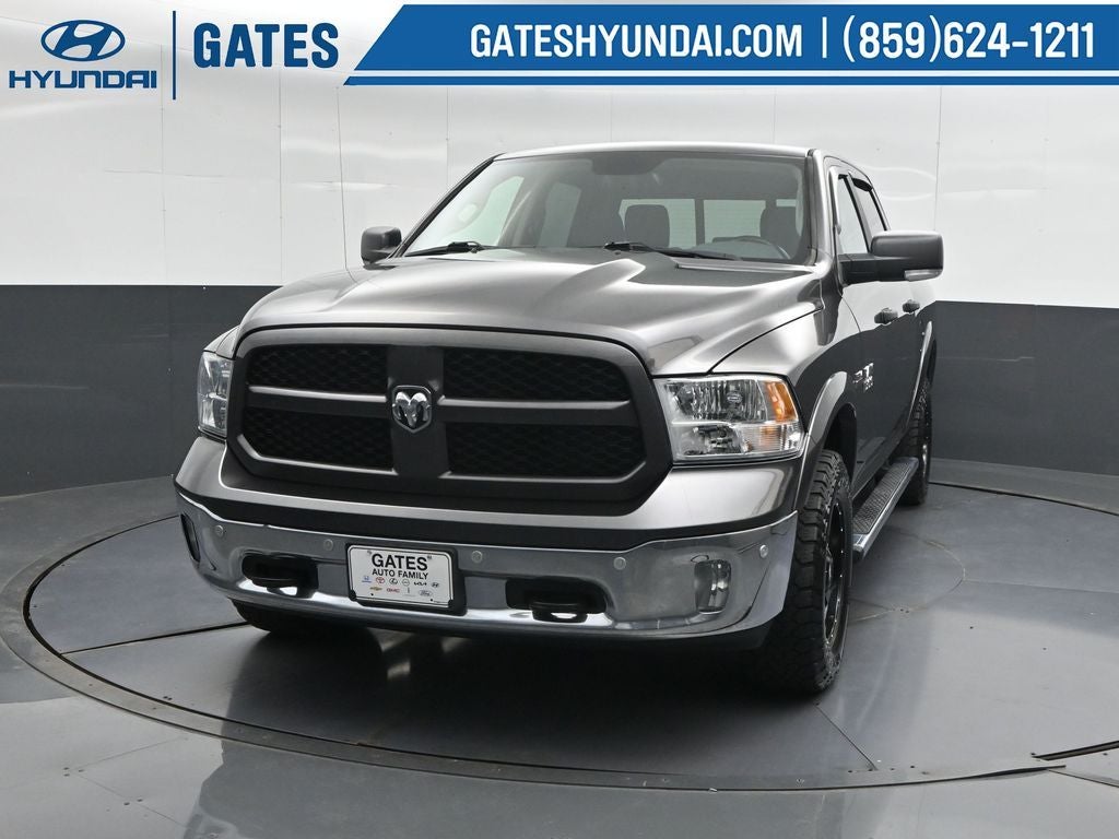 2018 RAM 1500 SLT