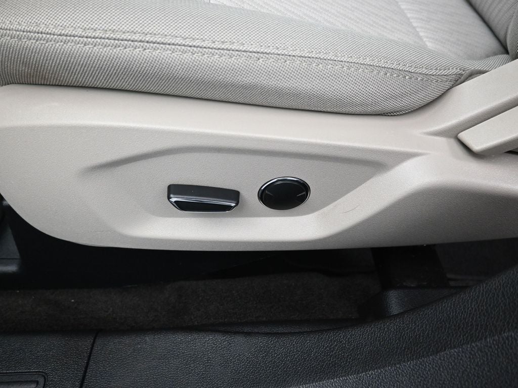 2018 Ford Explorer Base