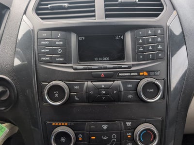 2018 Ford Explorer Base