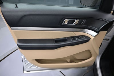 2017 Ford Explorer Base
