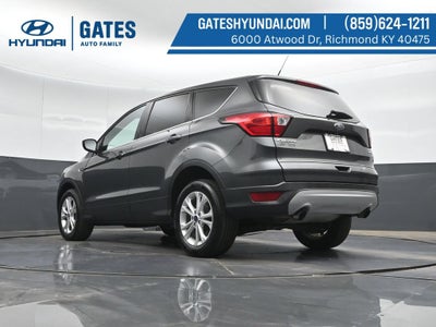 2019 Ford Escape SE