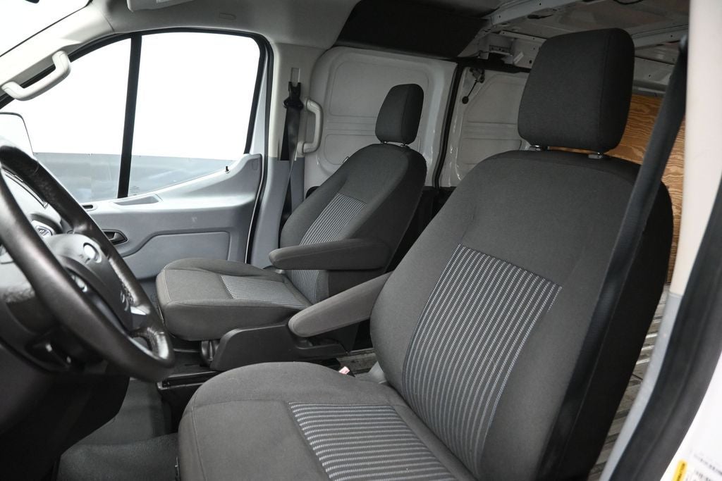 2017 Ford Transit-150 Base