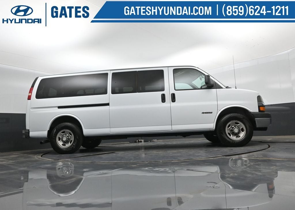 2005 Chevrolet Express Van G3500 Base Passenger