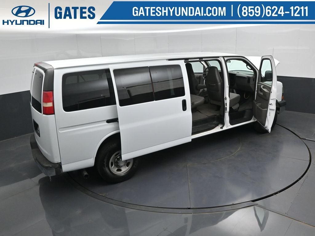 2005 Chevrolet Express Van G3500 Base Passenger