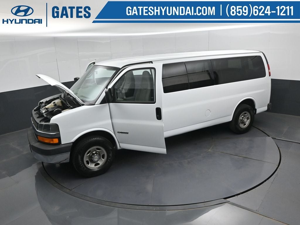 2005 Chevrolet Express Van G3500 Base Passenger