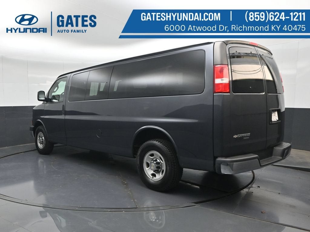 2016 Chevrolet Express 3500 LT Passenger