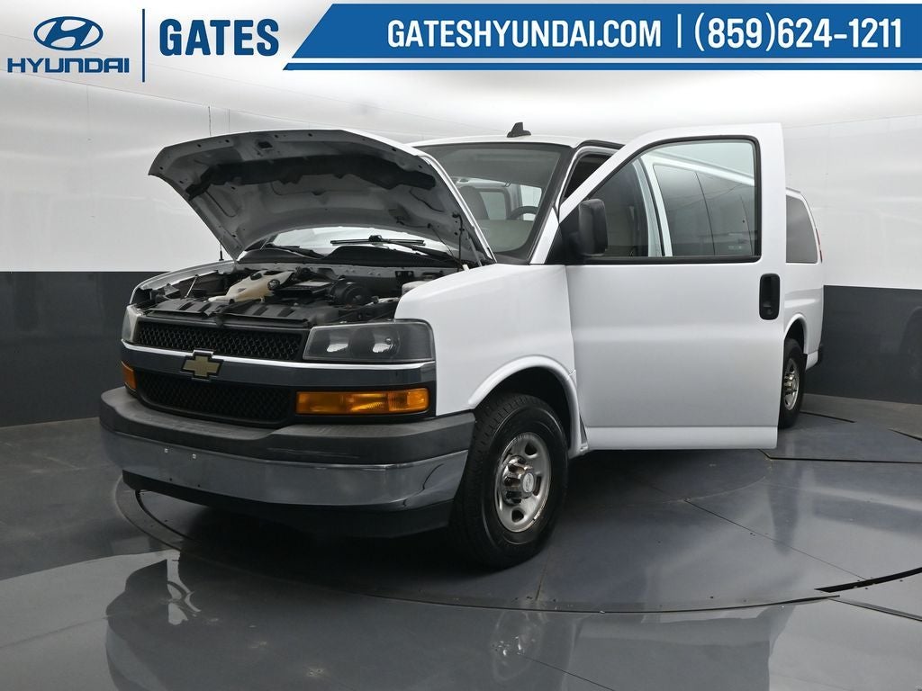 2019 Chevrolet Express 3500 LT Passenger