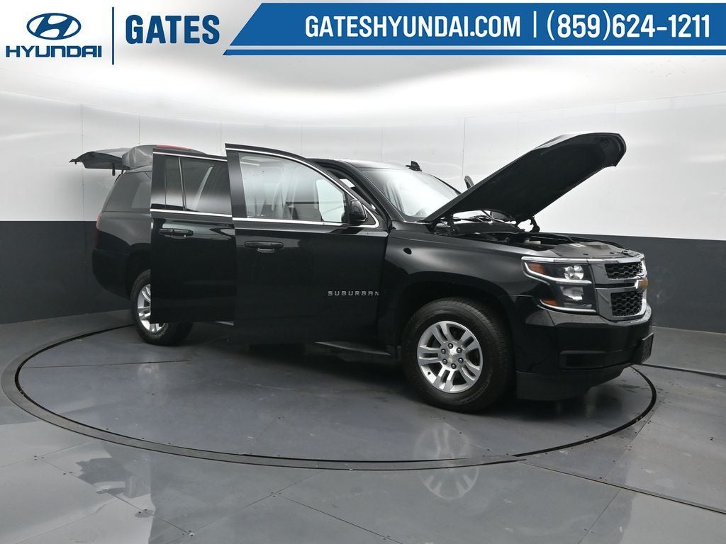 2017 Chevrolet Suburban LS