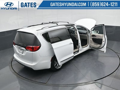 2017 Chrysler Pacifica Touring L Plus