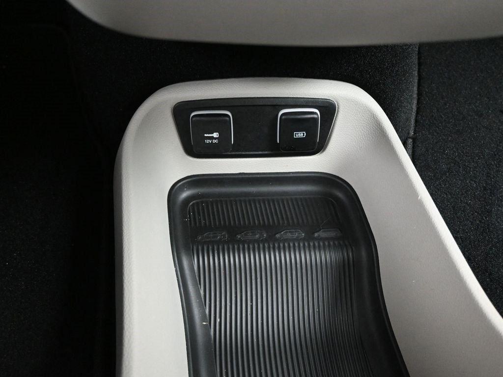 2017 Chrysler Pacifica Hybrid Touring Plus