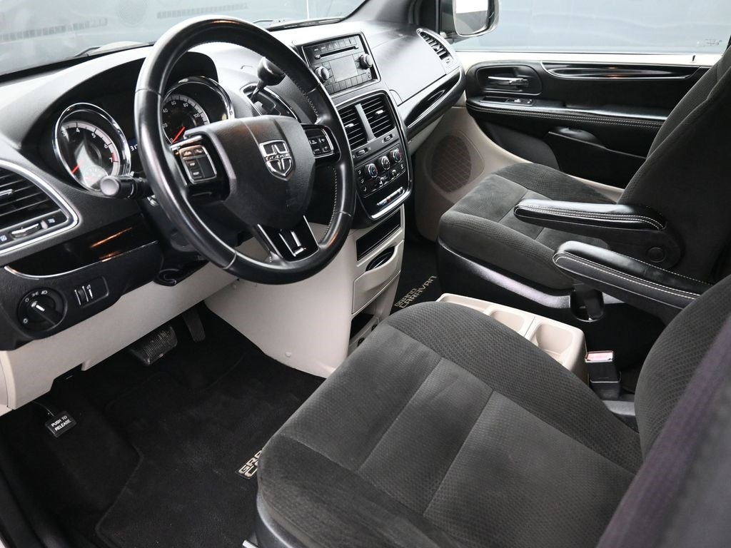 2016 Dodge Grand Caravan SE Plus