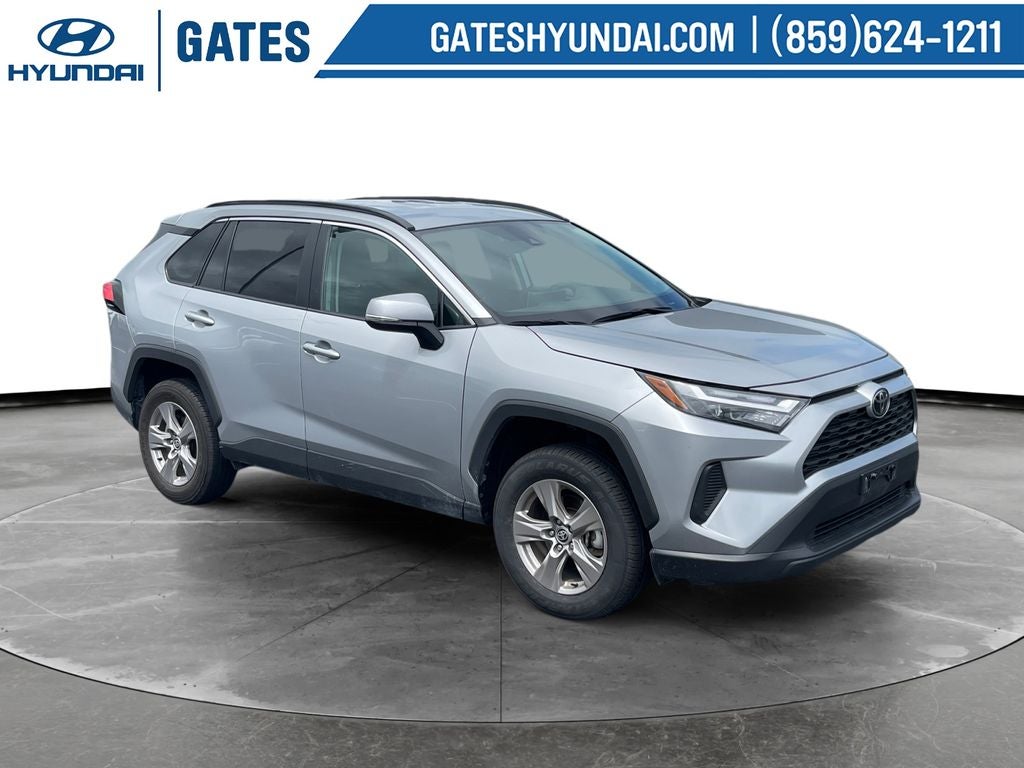 2025 Toyota RAV4 XLE