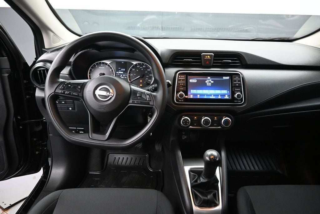 2024 Nissan Versa 1.6 S