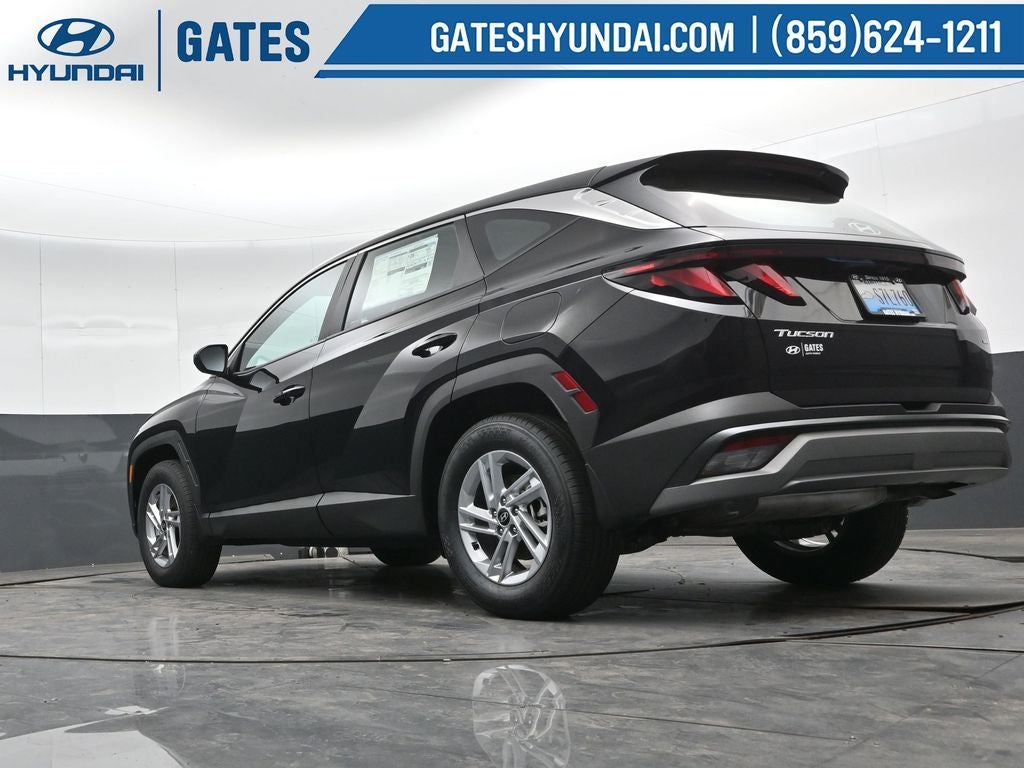 2025 Hyundai Tucson SE