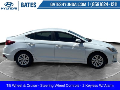 2019 Hyundai Elantra SE