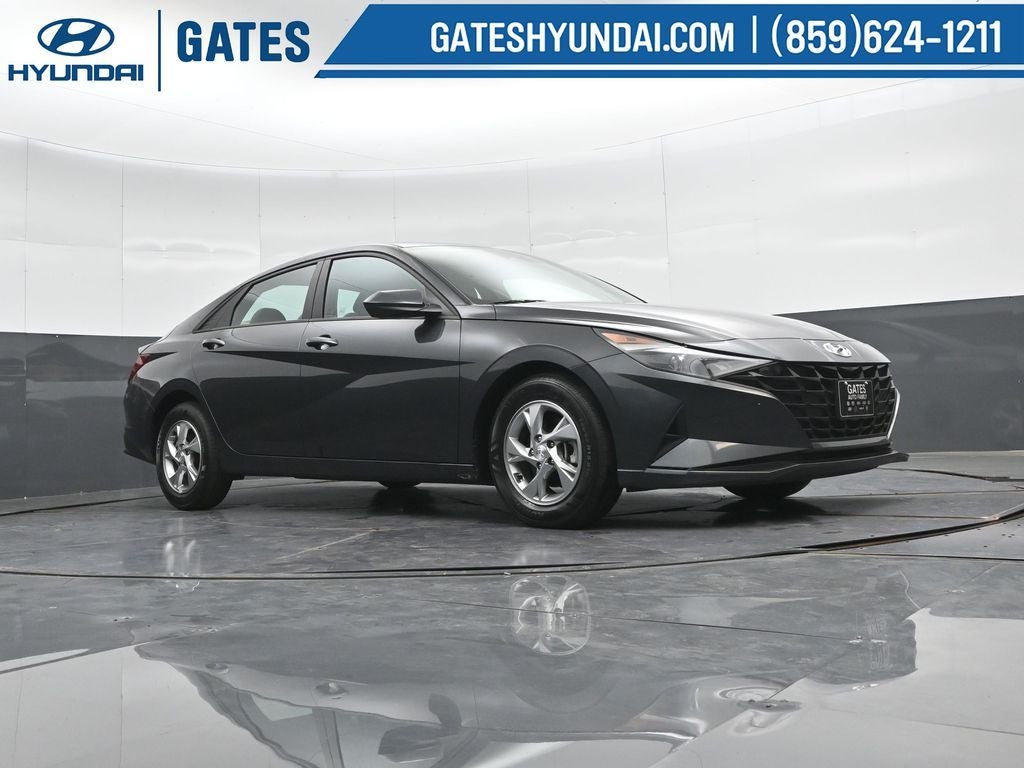 2021 Hyundai Elantra SE