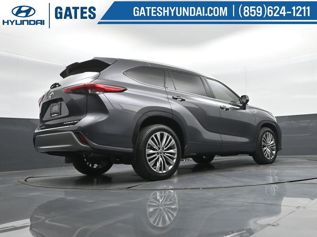 2021 Toyota Highlander Platinum