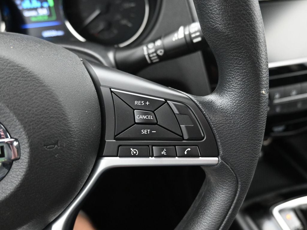 2022 Nissan Rogue Sport S