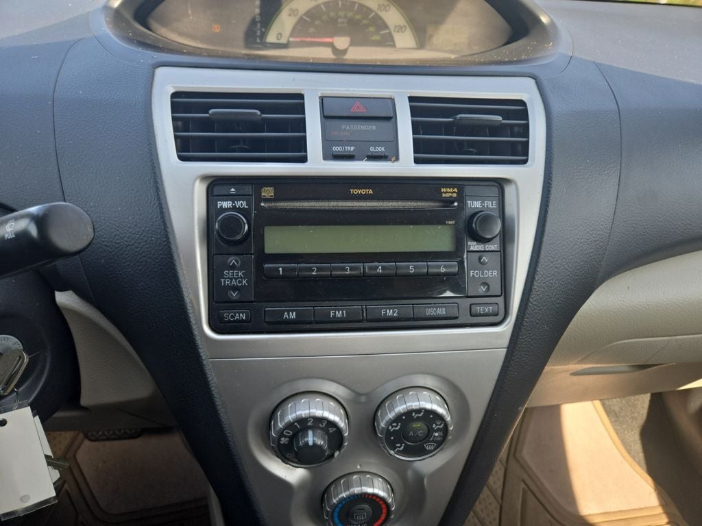2008 Toyota Yaris Base