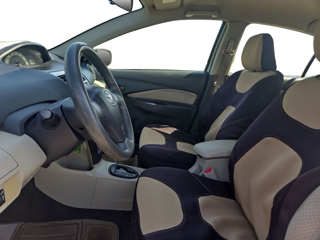 2008 Toyota Yaris Base