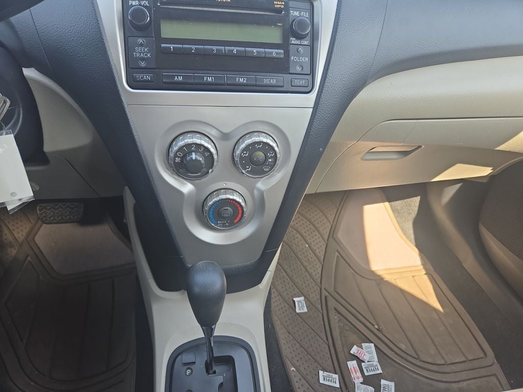 2008 Toyota Yaris Base