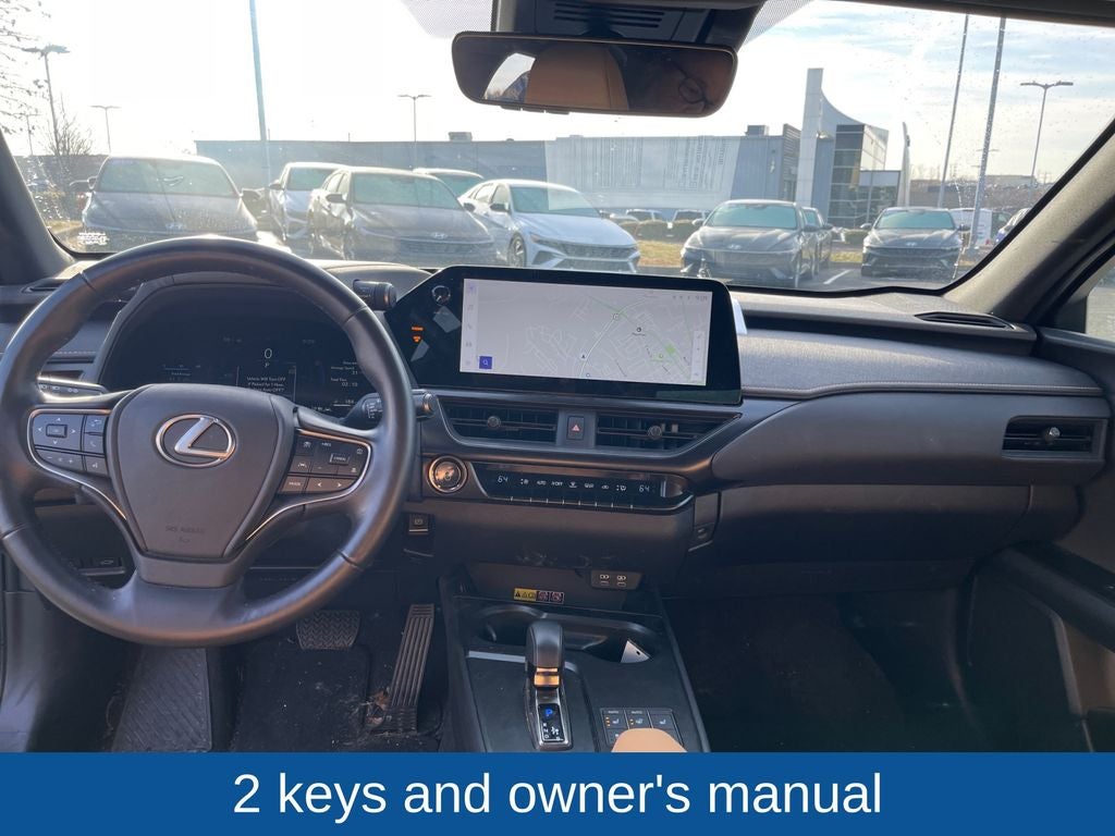 2025 Lexus UX 300h Premium
