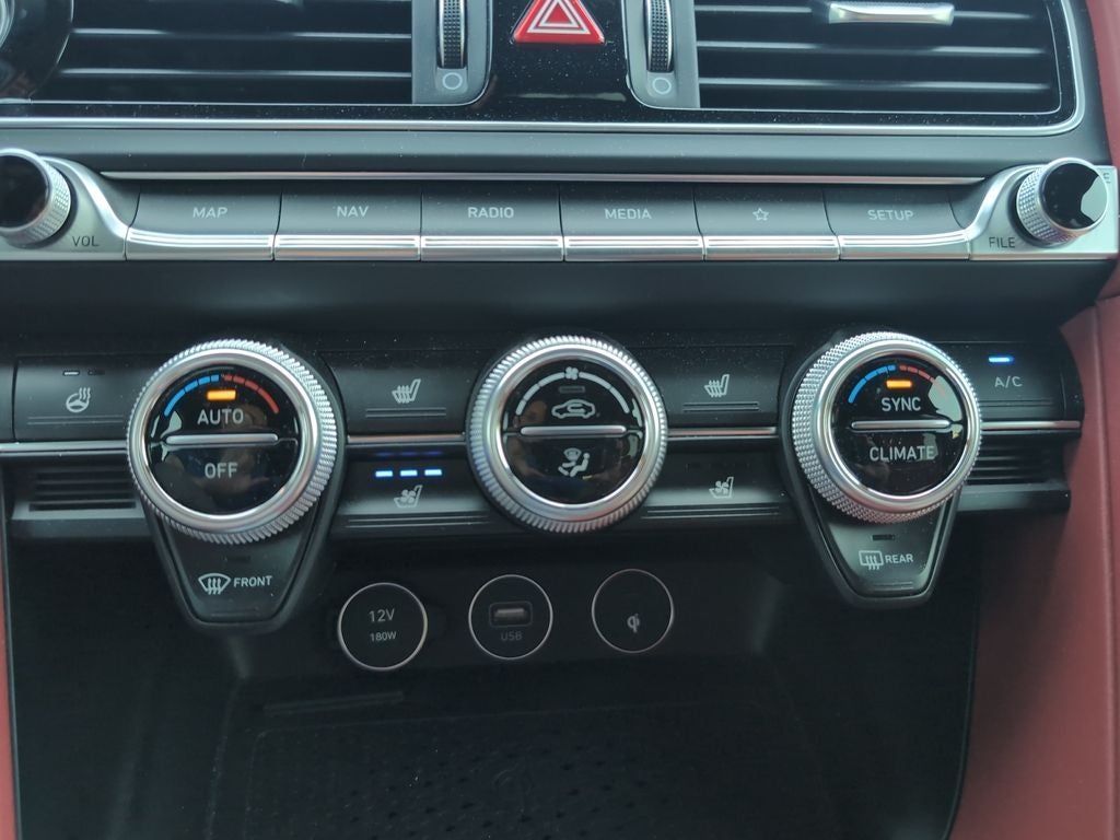 2023 Genesis G70 2.0T