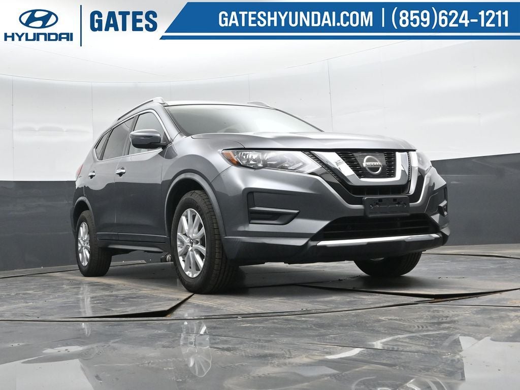 2017 Nissan Rogue SV