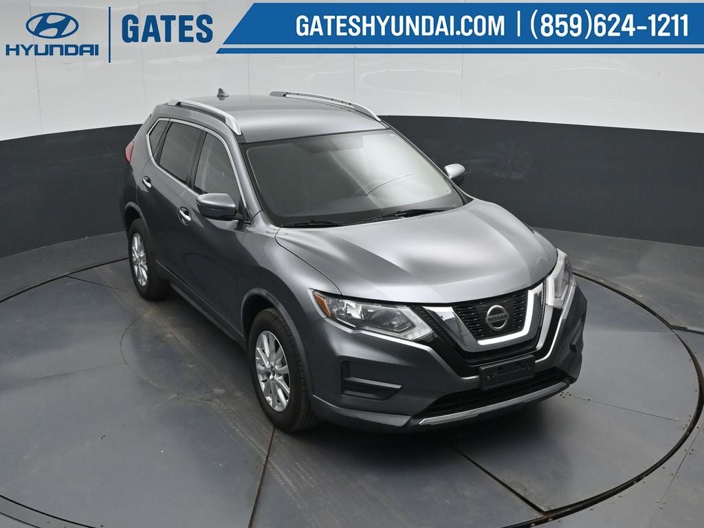 2017 Nissan Rogue SV