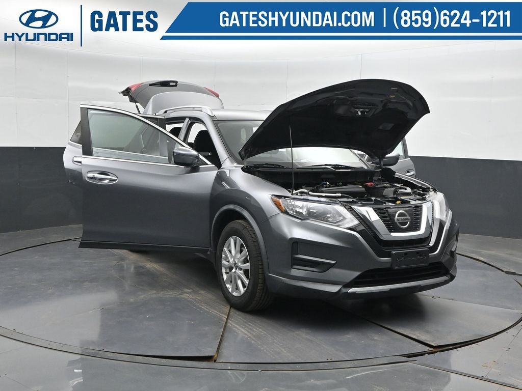 2017 Nissan Rogue SV