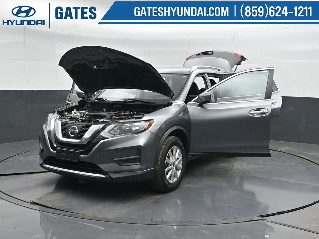 2017 Nissan Rogue SV