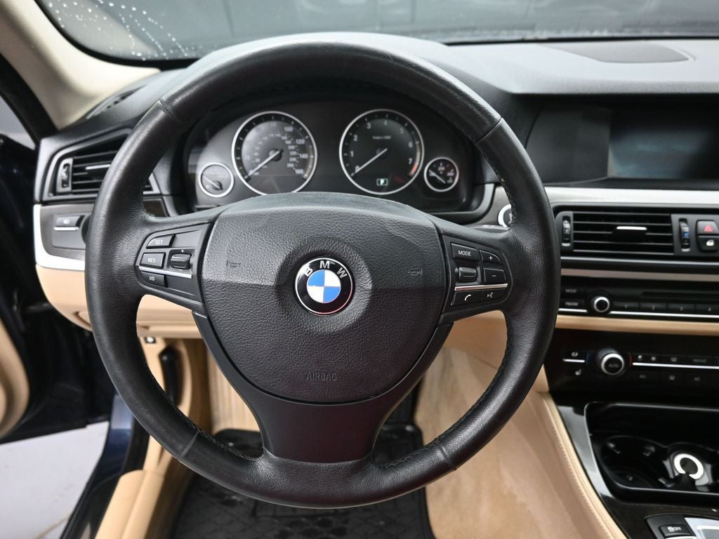 2013 BMW 5 Series 528i xDrive