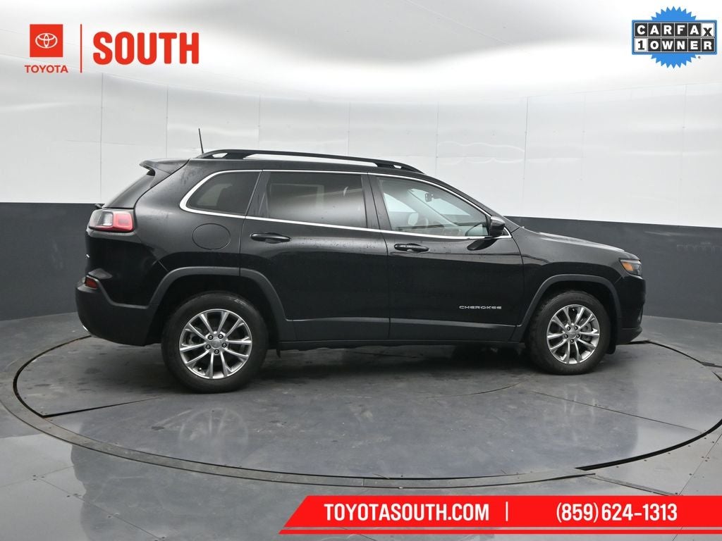 2022 Jeep Cherokee Latitude Lux